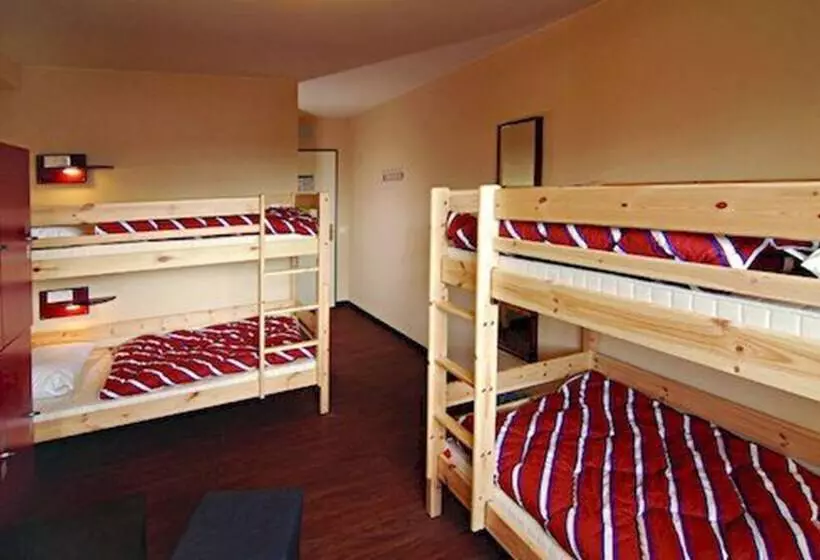 ホテル Jasmine Family Hostel