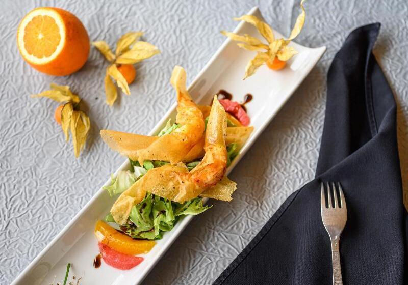 酒店 Hôtel Restaurant Les Collines