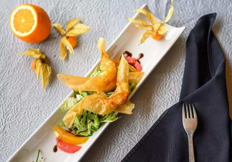 ホテル Hôtel Restaurant Les Collines