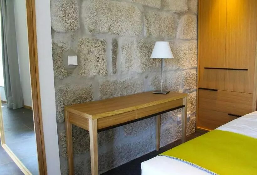 酒店 Lousada Country