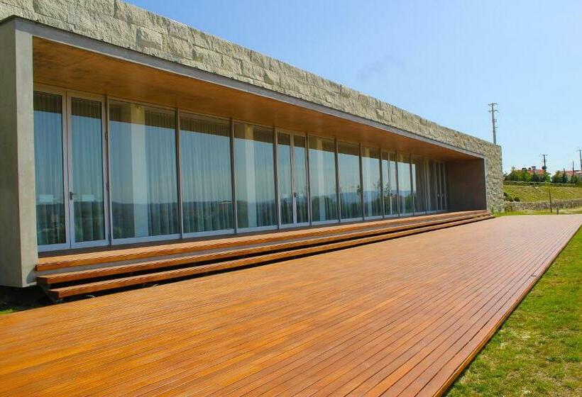 ホテル Lousada Country