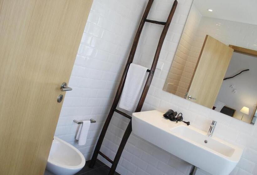 ホテル Lousada Country