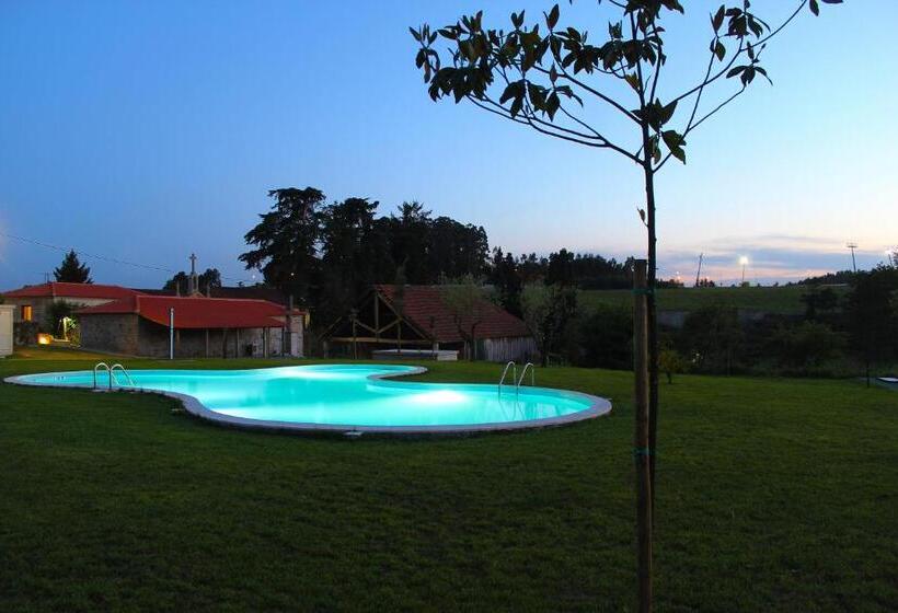 ホテル Lousada Country