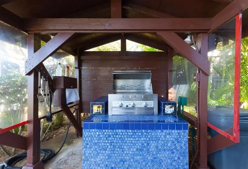 Отель Napili Sunset Beach Front Resort