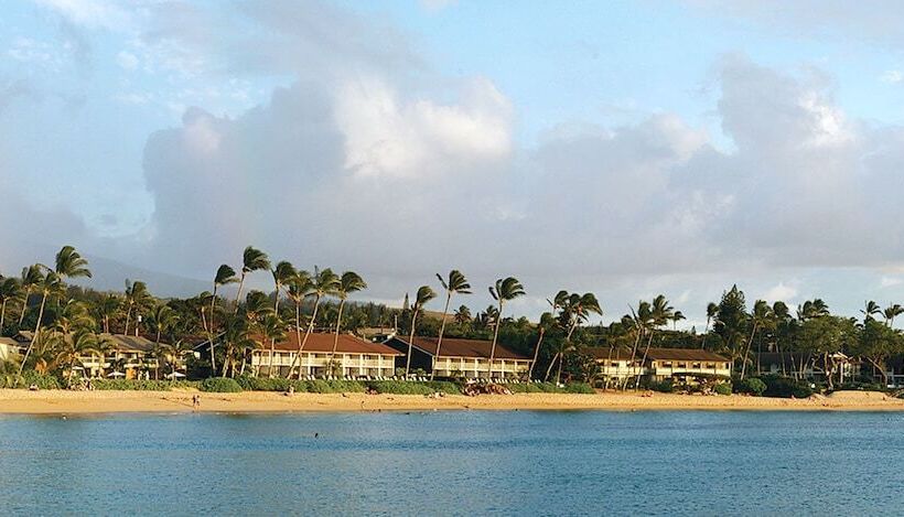 Отель Napili Sunset Beach Front Resort