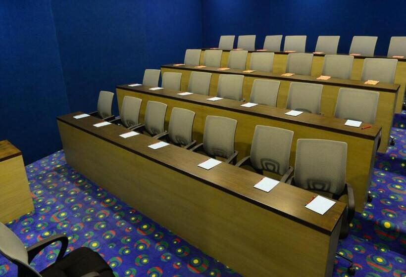 Hotelli Narayani Heights, Ahmedabad