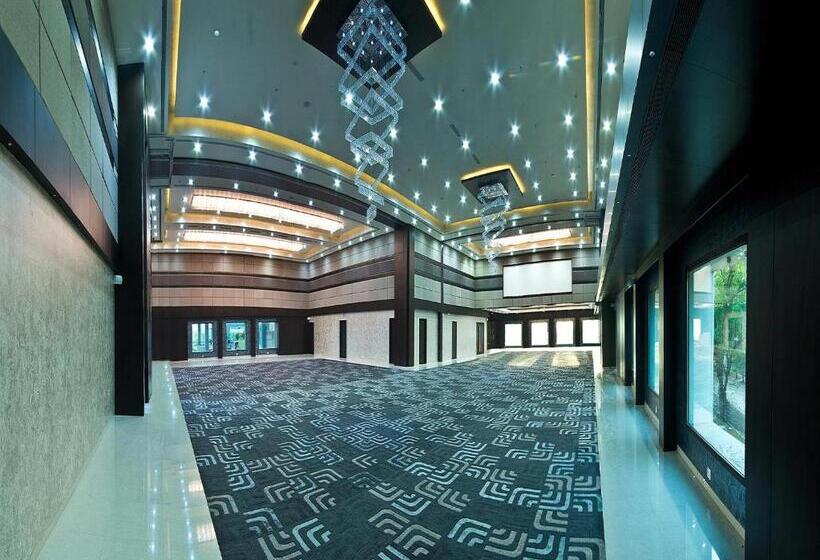 Hotelli Narayani Heights, Ahmedabad