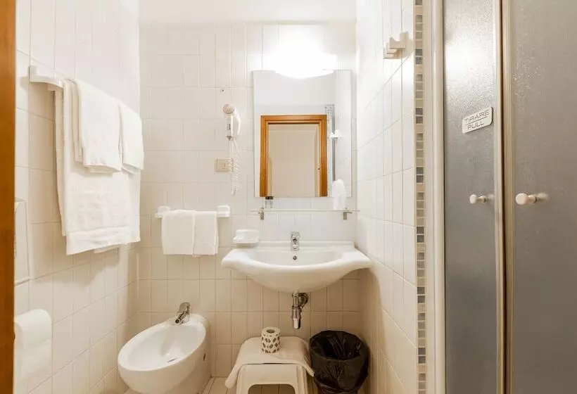 هتل Nuova Grosseto