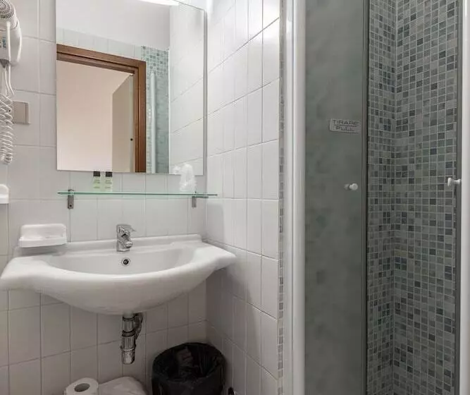 هتل Nuova Grosseto