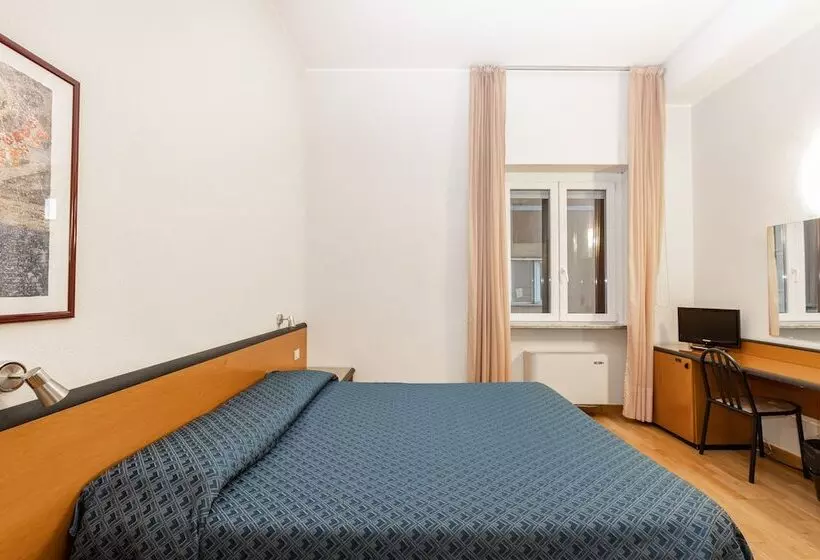 هتل Nuova Grosseto