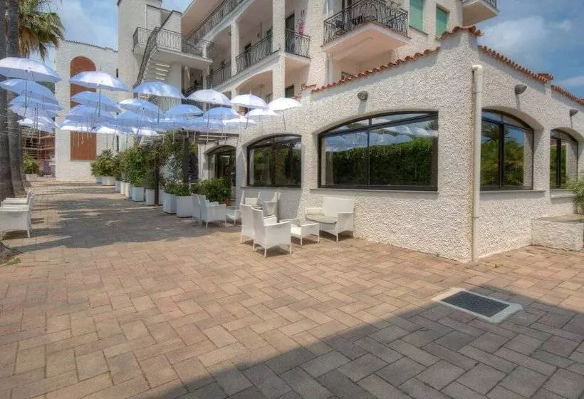 هتل Residence Riviera Mare