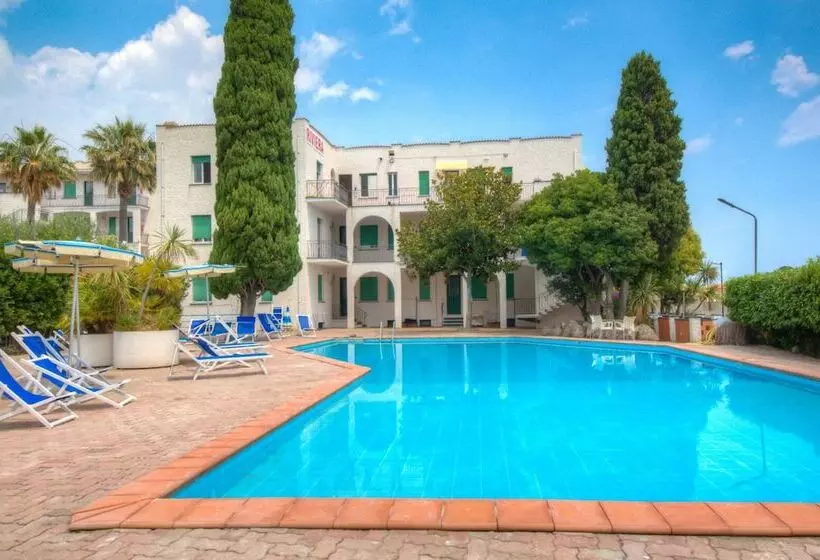 هتل Residence Riviera Mare