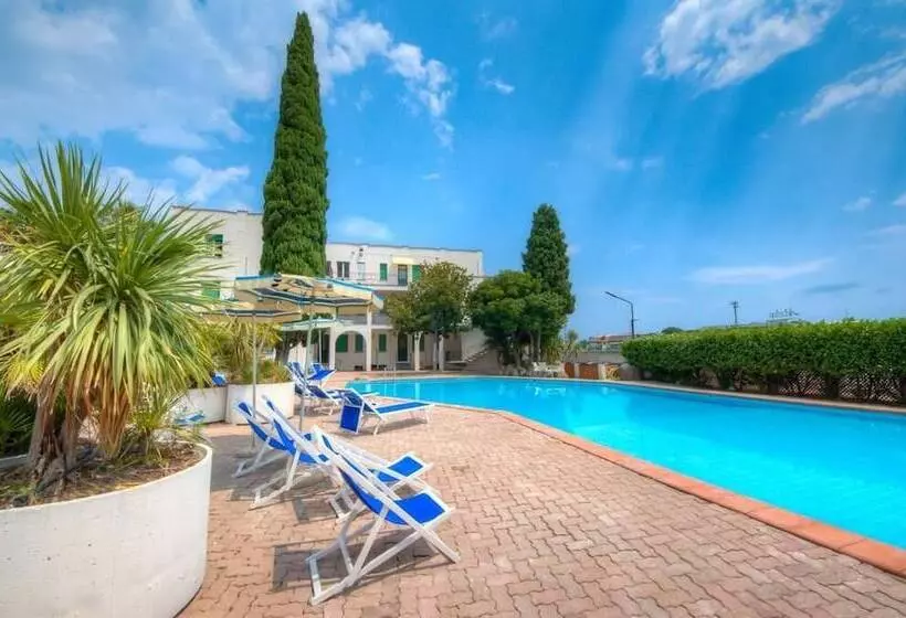 هتل Residence Riviera Mare