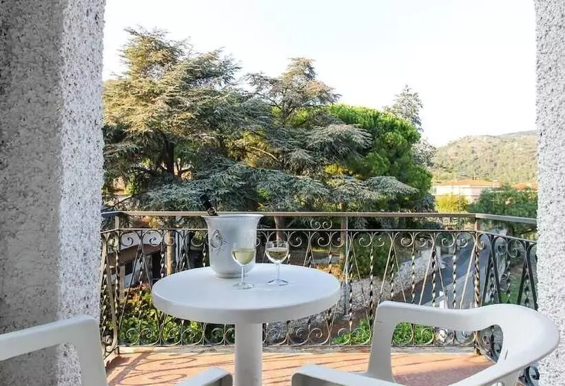 هتل Residence Riviera Mare