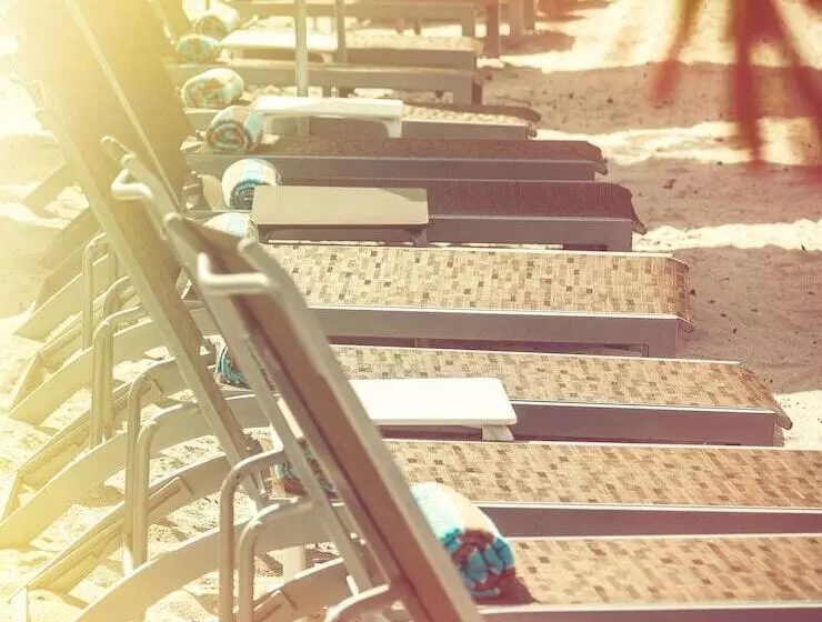 هتل Sonesta Ocean Point Resort  All Inclusive   Adults Only