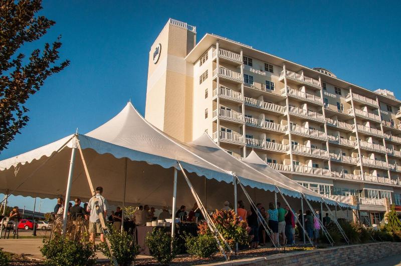 فندق The Inn At Harbor Shores