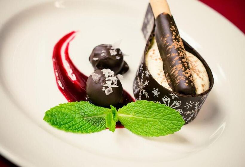 فندق The Inn At Harbor Shores