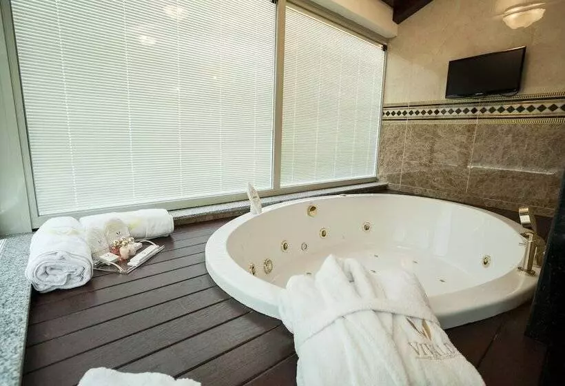 Hotel Vivaldi Ce Gold