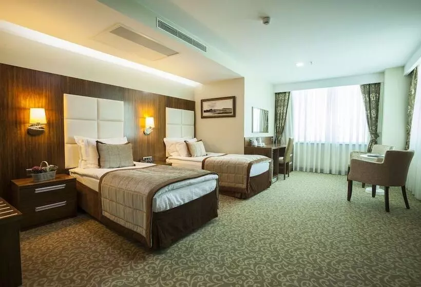 Hotel Vivaldi Ce Gold