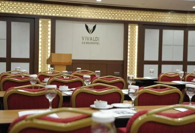 Hotel Vivaldi Ce Gold