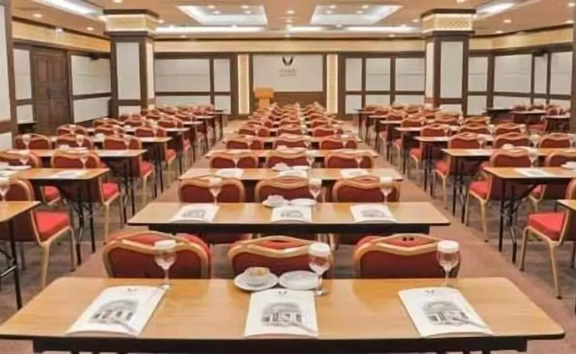 Hotel Vivaldi Ce Gold