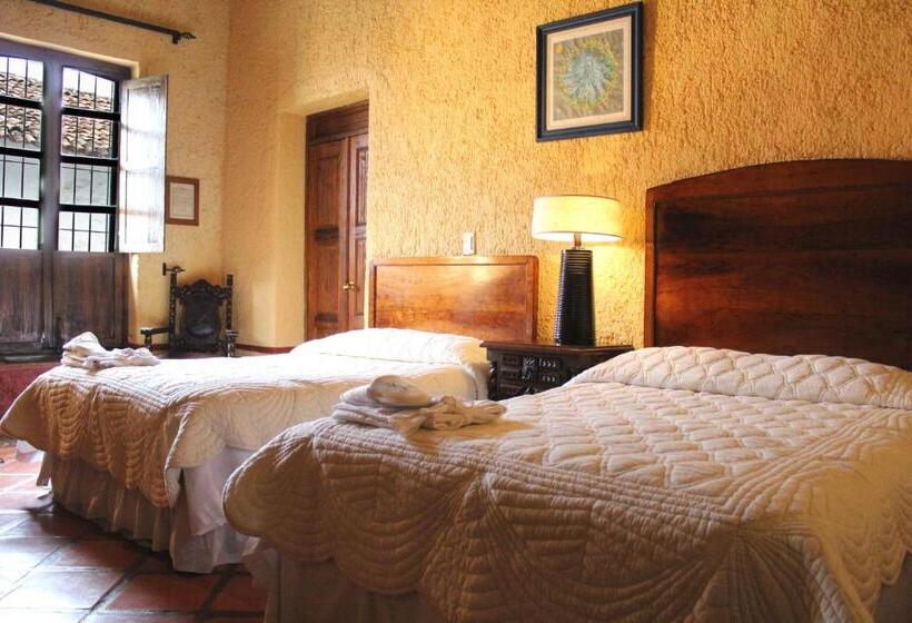 بنسيون Casona De Manzano