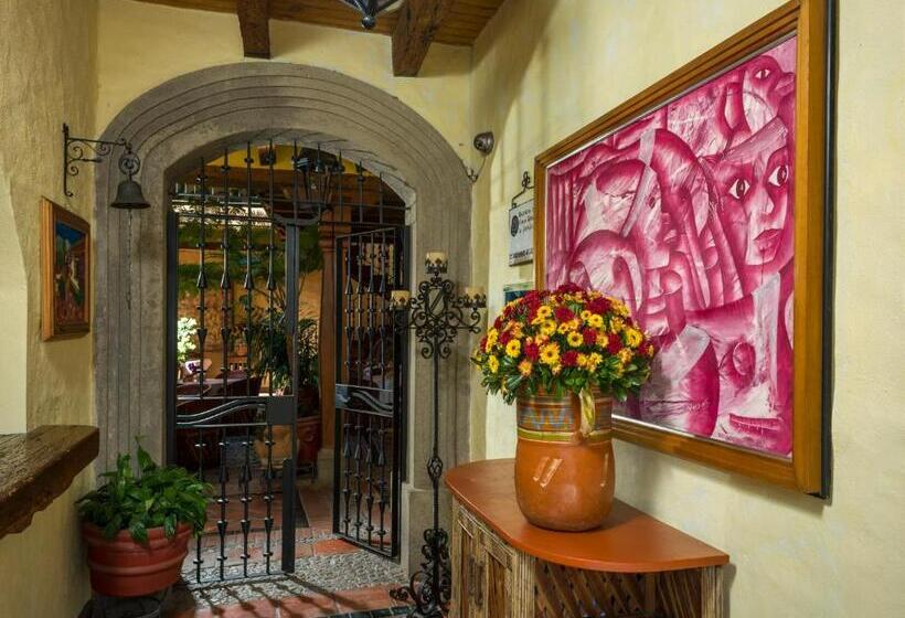 بنسيون Casona De Manzano