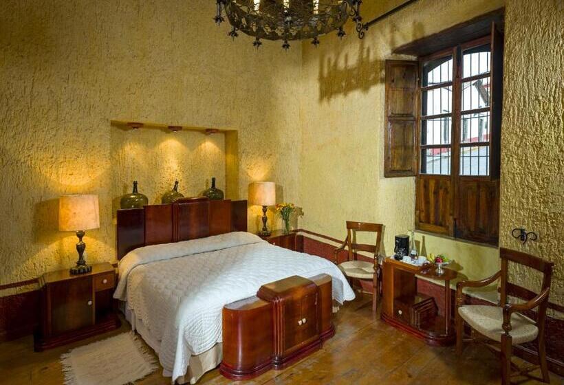 بنسيون Casona De Manzano