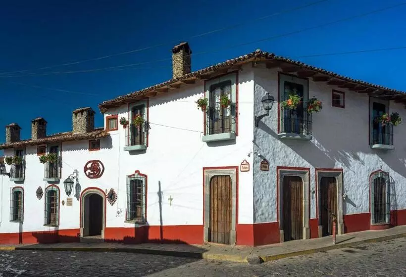 Pansiyon Casona De Manzano