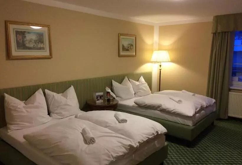 Hotelli Pensjonat Belvedere