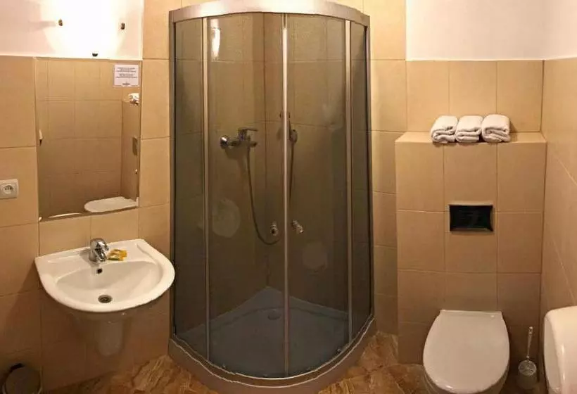 Hotelli Pensjonat Belvedere