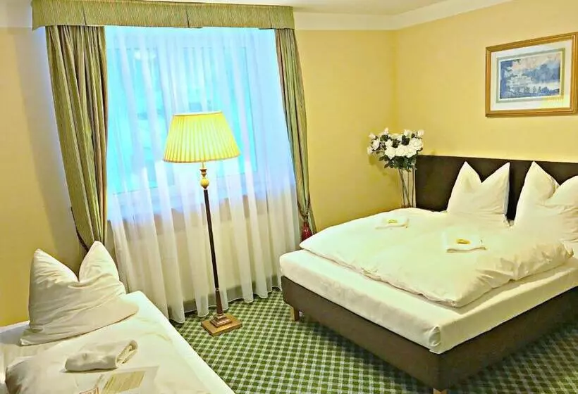 Hotelli Pensjonat Belvedere