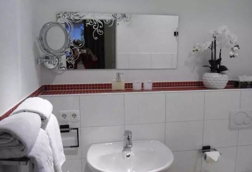 Hotelli Wein Träume