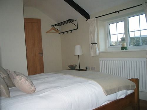 مبيت وإفطار Dales Farm