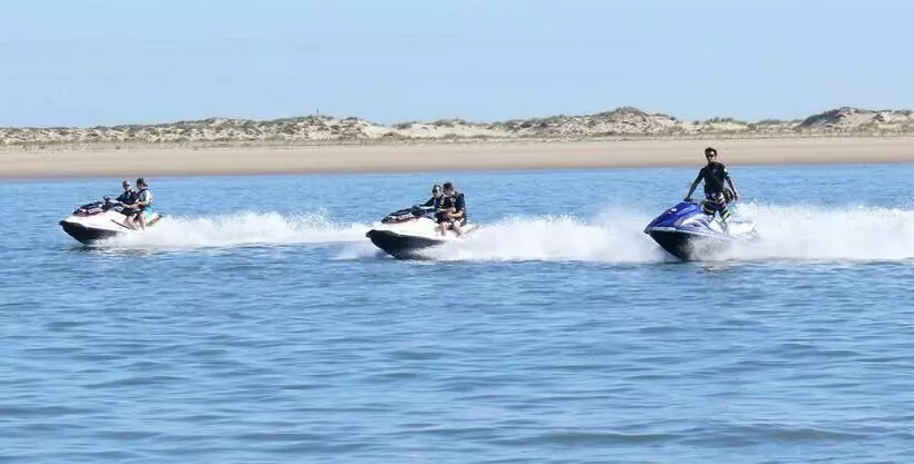 Otel Boost Locamobil 17 Bonne Anse Plage