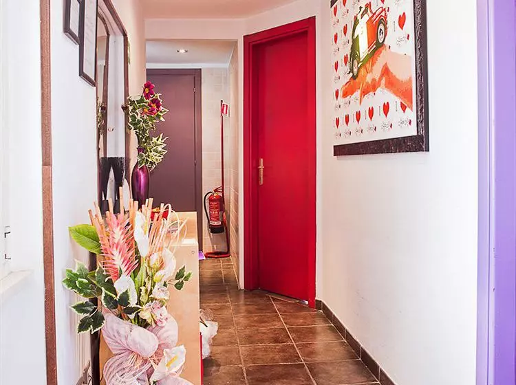 هتل The Victory Suite