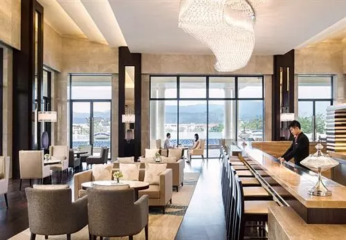 בית מלון כפרי Courtyard By Marriott Boluo