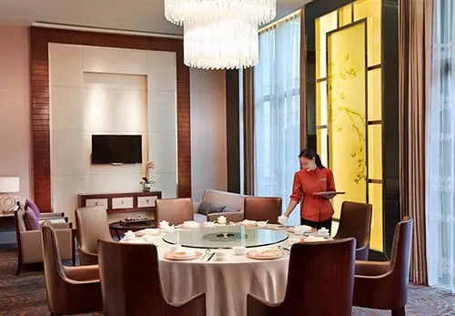 בית מלון כפרי Courtyard By Marriott Boluo