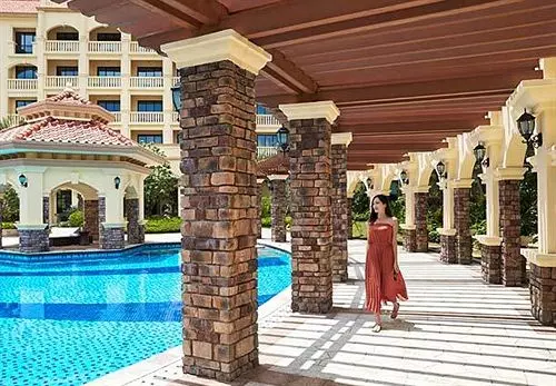 בית מלון כפרי Courtyard By Marriott Boluo