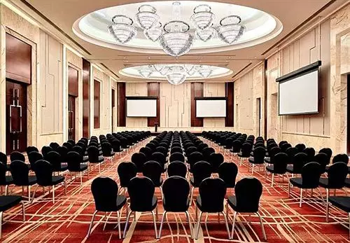 בית מלון כפרי Courtyard By Marriott Boluo