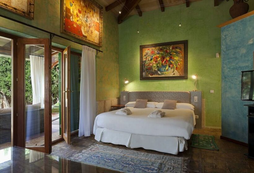 هتل Es Revellar Art Resort  Adults Only