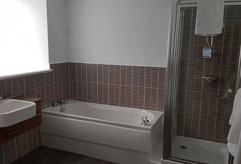 Hotell The Greyhound