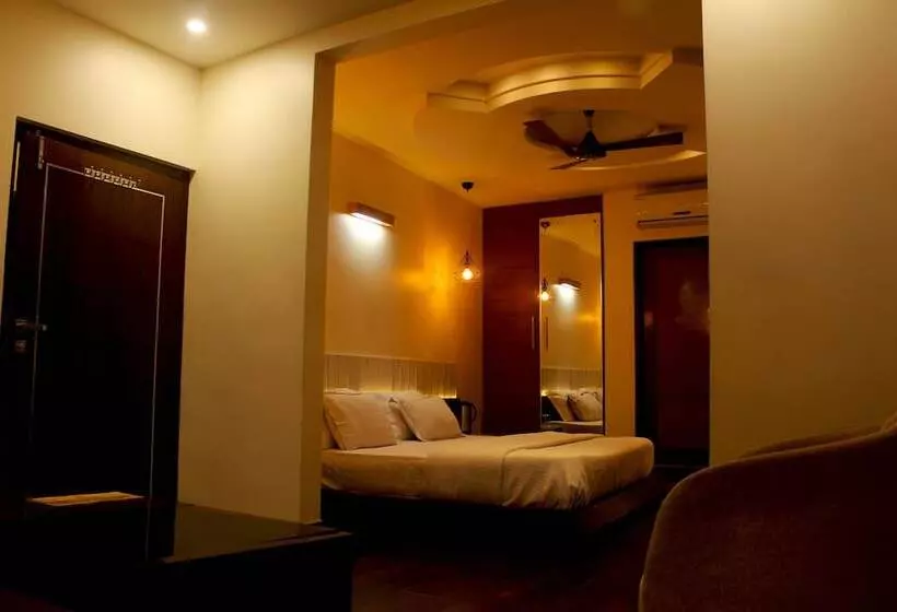 Отель Himalaya Haridwar @ Har Ki Pauri Road