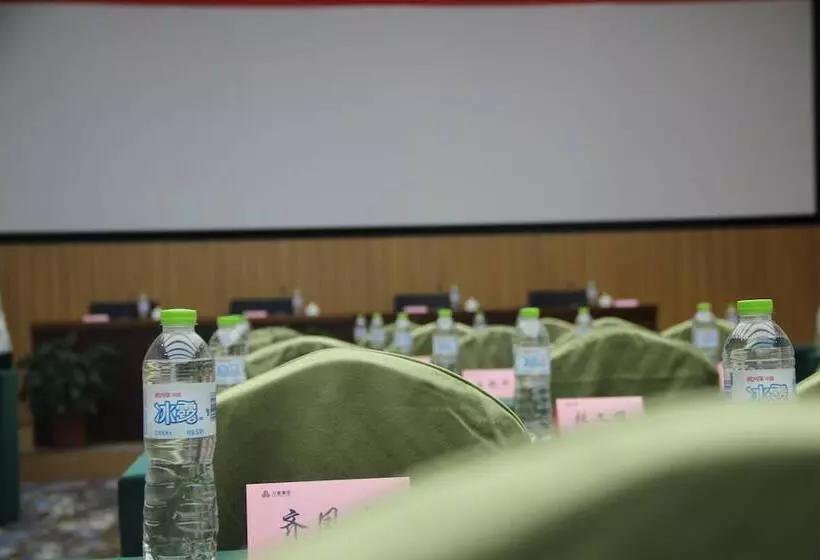 酒店 Holiday Inn Express Ordos Dongsheng, An Ihg