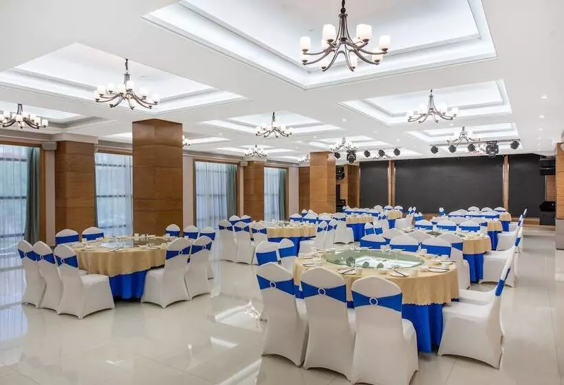 酒店 Holiday Inn Express Ordos Dongsheng, An Ihg