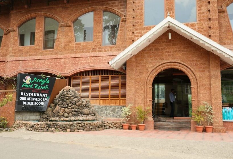 בית מלון כפרי Jungle Park Resorts