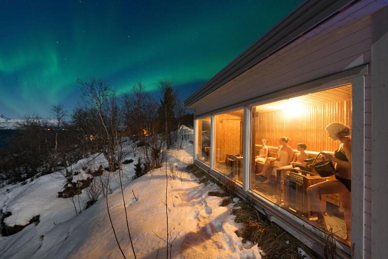 Отель Malangen Resort