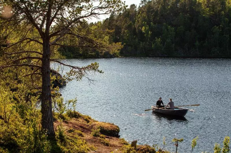 Отель Malangen Resort