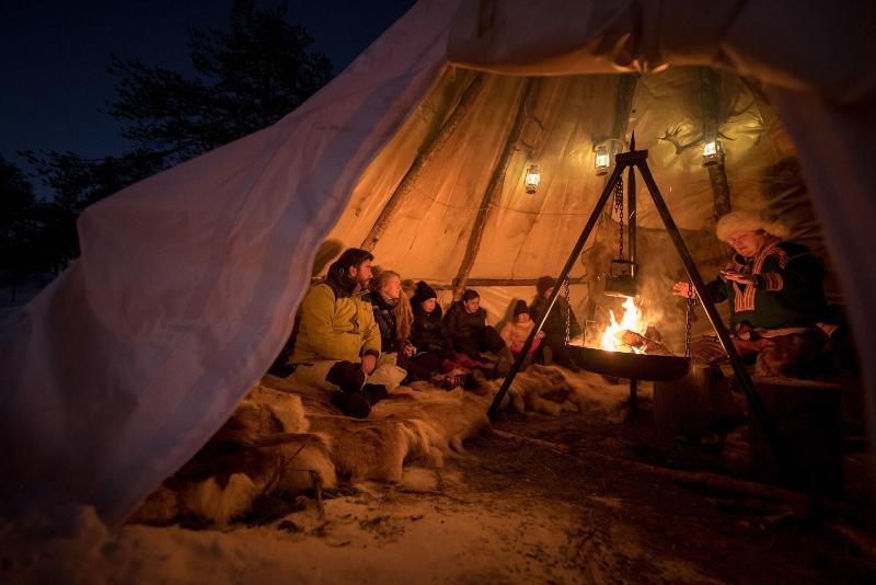 Отель Malangen Resort