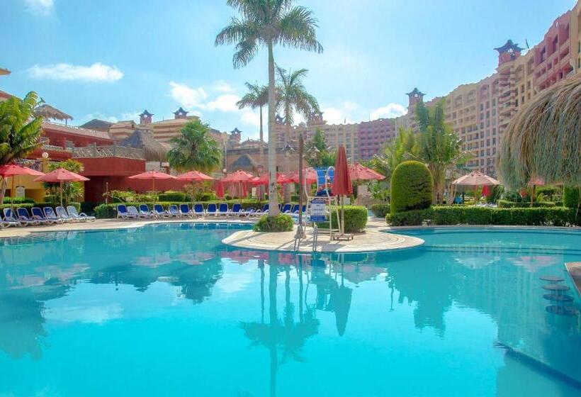 هتل Porto Marina Resort & Spa Al Alamein